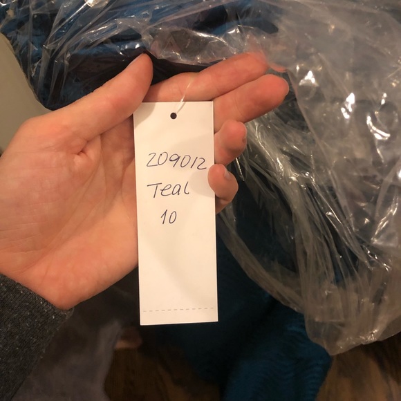 Teri Jon gown Teal SZ 10 NWT- mother of the bride/groom black tie/charity event - Picture 10 of 13